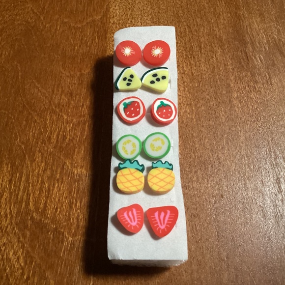Polymer Clay Sliced Fruit/Fruit Stud Earrings Bundle New 6 pairs - Picture 3 of 8